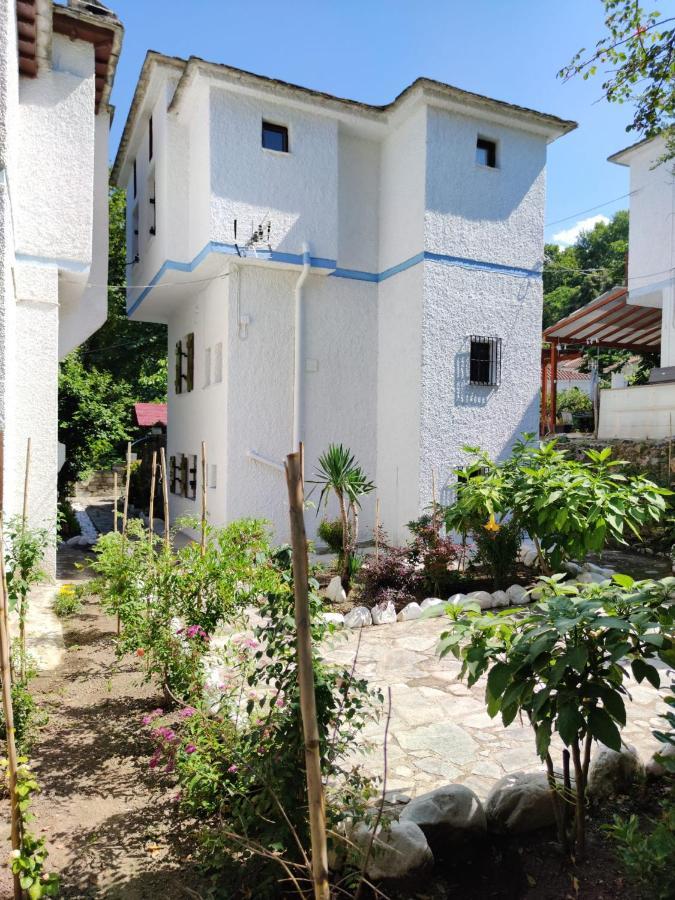 Flower House خوريفتون المظهر الخارجي الصورة